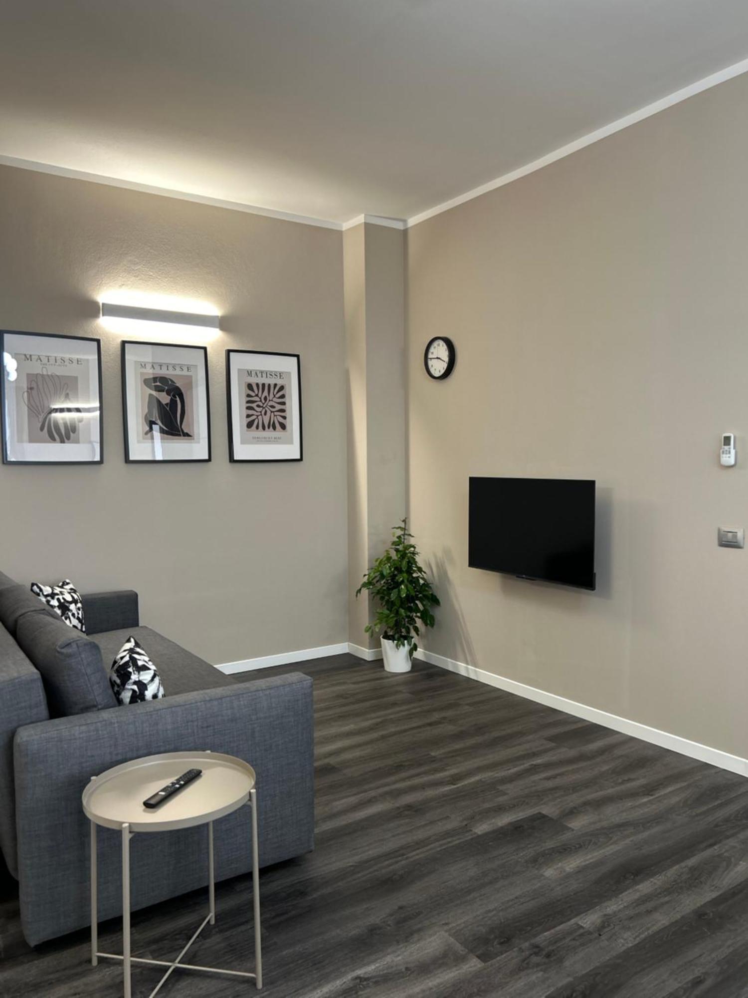 Tezone Seven Apartments Verona Værelse billede