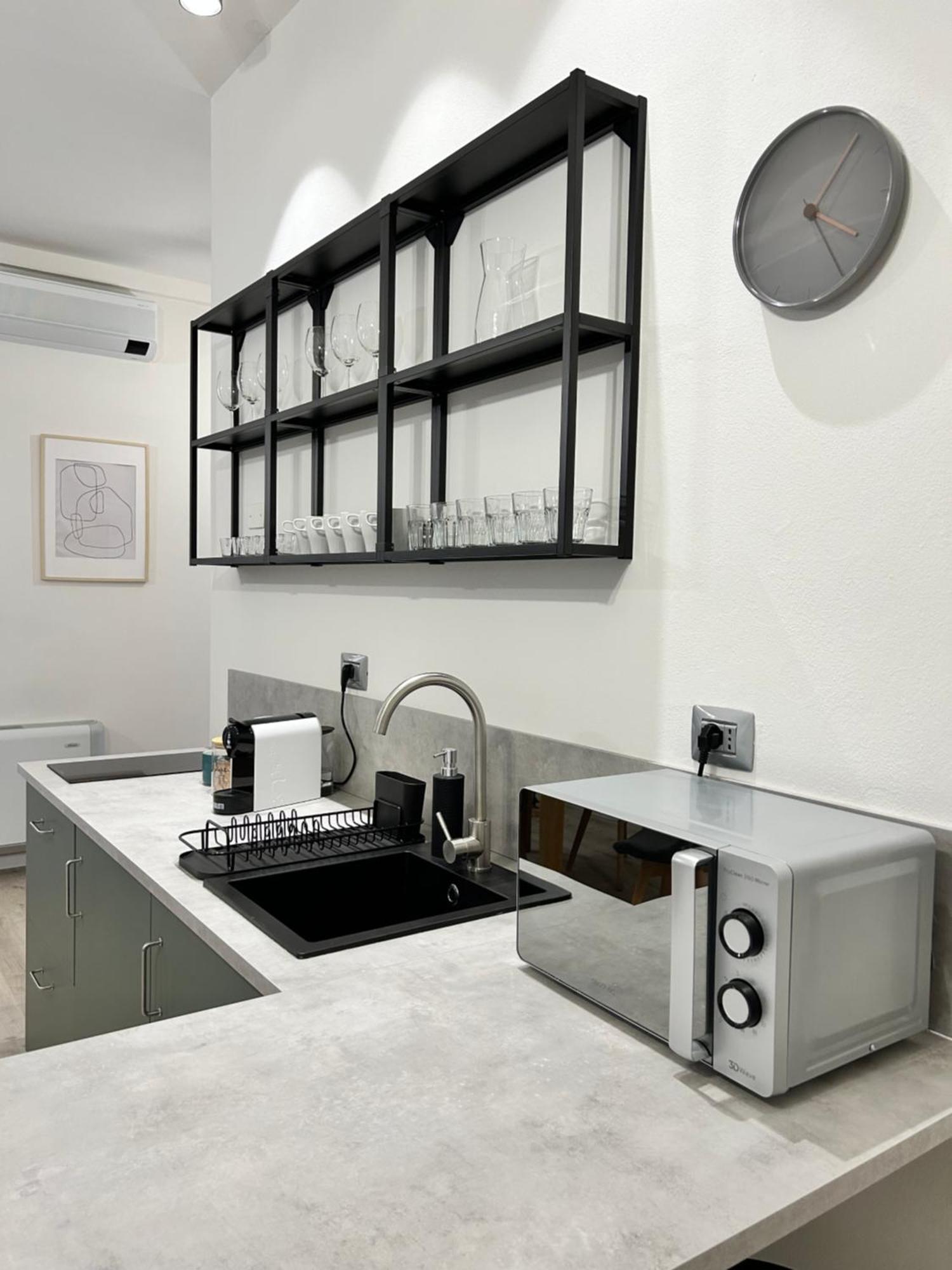 Tezone Seven Apartments Verona Eksteriør billede